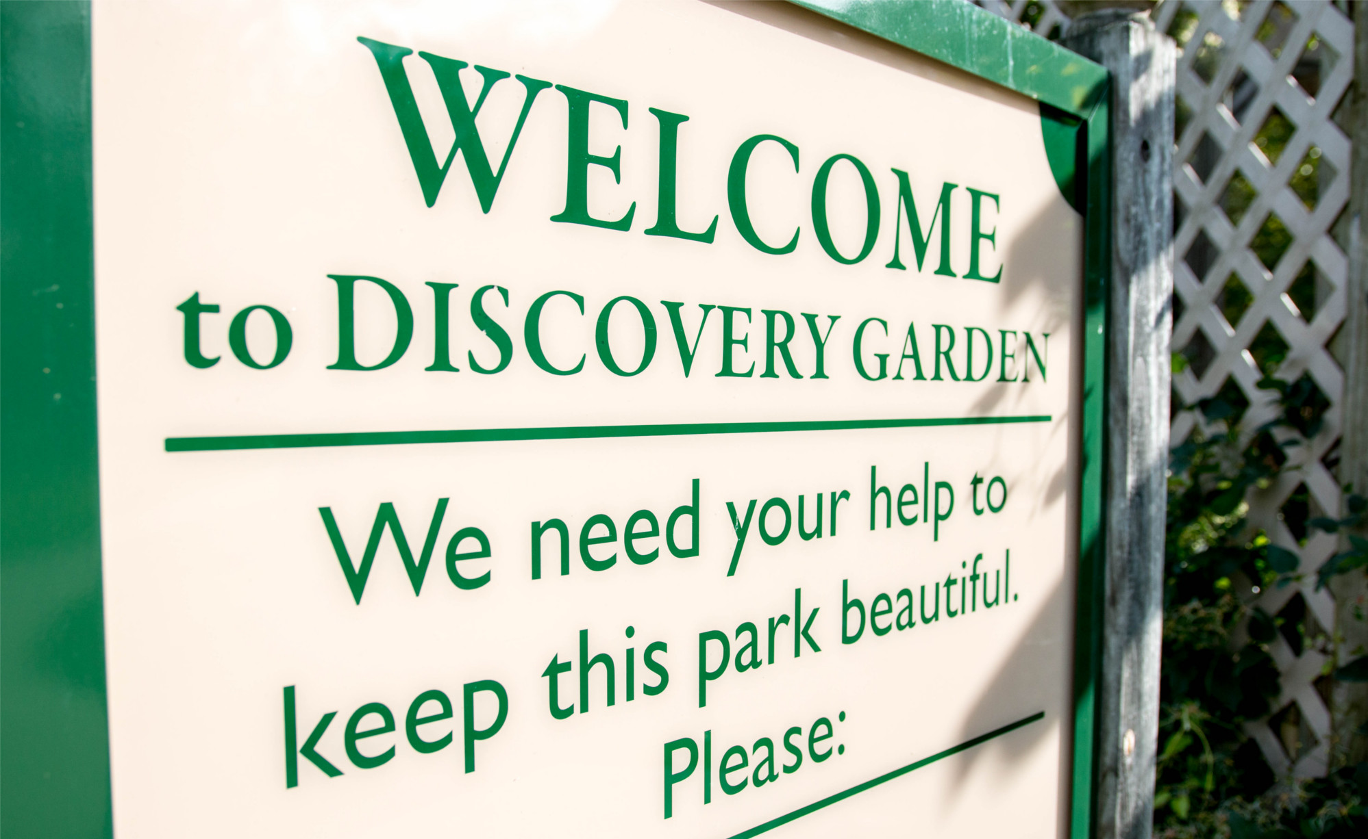 Discovery garden sign
